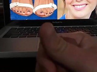 Cum to Rachel Bilson feet