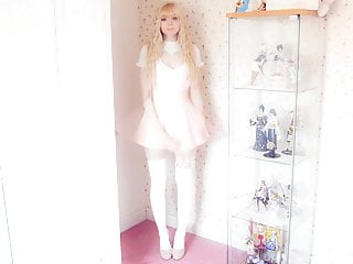 Peach Milky Modelling Hot Outfits