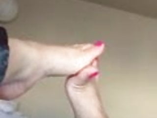Pretty feet Latina 