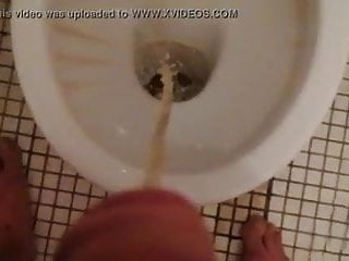 Peeing slow motion