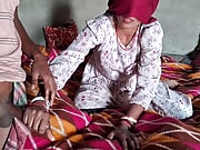Desixxx gold bhabhi riding on dever in hindi ,Honeymoon Sex Ki Morning Bhaiya Bole real Village desi chudai sex videos