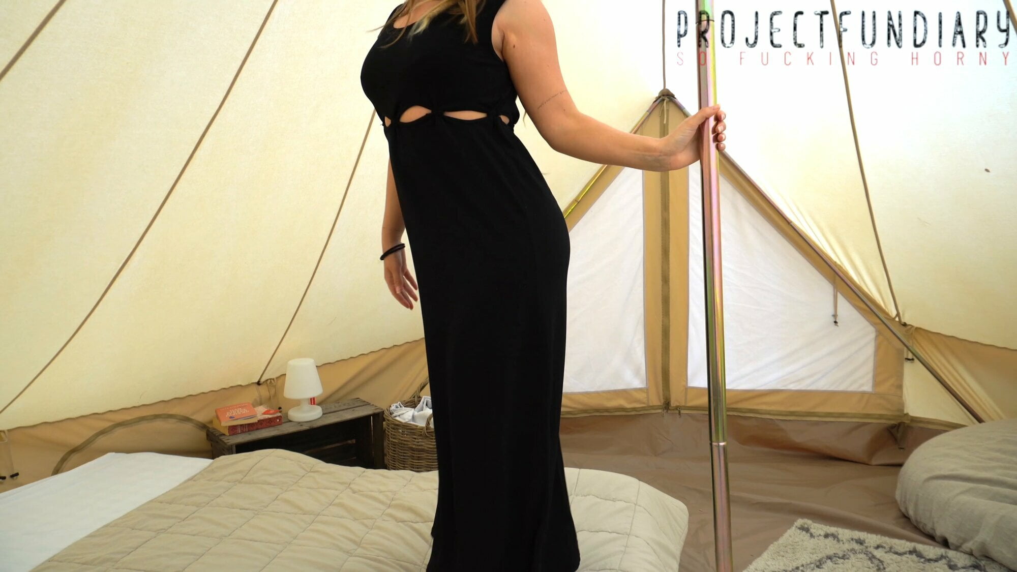 exotic dread head girl festival tent sex - projectsexdiary
