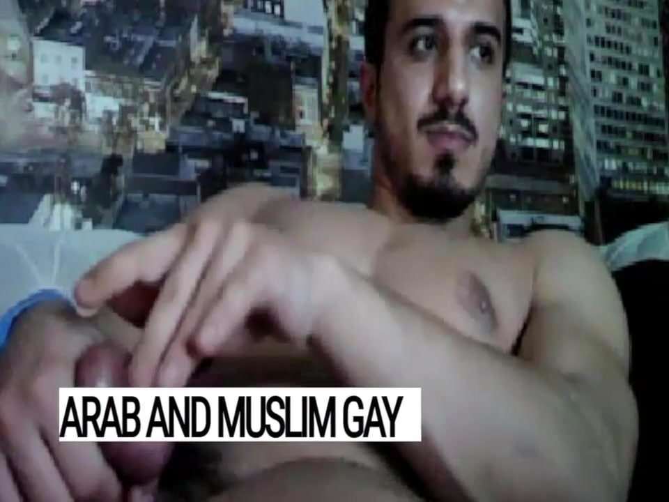 960px x 720px - Muscled Arab jock, monster cock on show - Arab Gay - Man, Webcam, Gay  Monster - MobilePorn