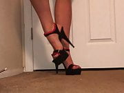 Mallory cd sissy in heels shaved toes painted ..first time !