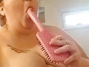 Piggy Cleaning Sucking off Hairbrush Handle
