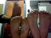 Straight guys feet on webcam #320