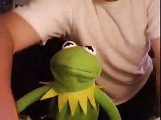 Kermit watching porn