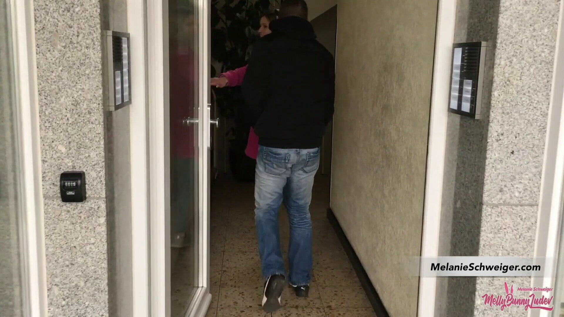 PICK UP ON STREET - FUCKED WO CONDOM AT HOME - German Melly