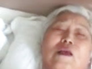 Chinese granny 