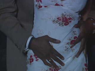 Die Latina beim ersten Date Outdoor gefickt  - Bild 1