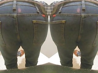 Fat ass biggbutt2xl strips in wawa...