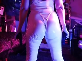 Sexy Fetish Mistress Eva Latex Pumping Big Ass MILF Kink Leggins BDSM Solo Fetish