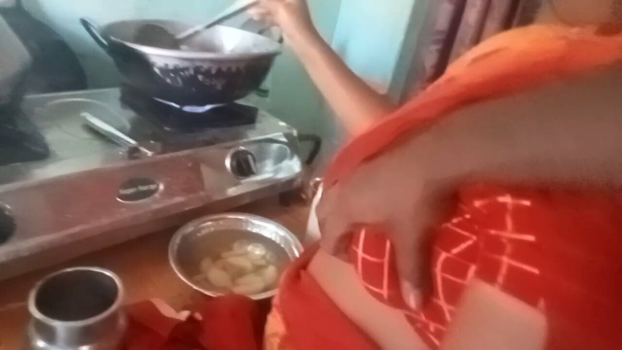 Tamil aunty boobs   