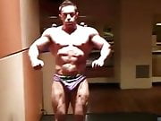 Str8 bodybuilder massive flexing