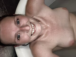 Chilling, chatting and wanking in the bath (before getting out and playing with anal beads again. Check out my last video!)