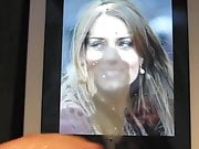 Kate Middleton cumtribute - november 2013