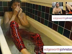 EDGEWORTH JOHNSTONE Soapy big feet in the bath. Bathing male foot fetish DILF closeup. Mans feet