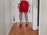 Sissy rubberdoll secretery red Pvc skirt 