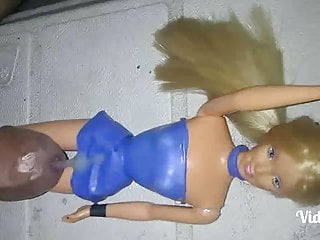 Barbie guapa cumshot 31 agosto