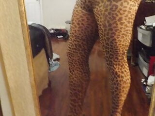 Leopard legs make me want to...