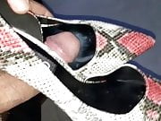 COLLEAGUE'S MANGO CROCO HEELS