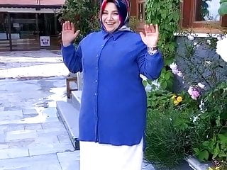 Turkish hijab on webcam