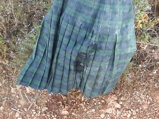 Amateur Pee, Tartan Skirt, Green, Pissing