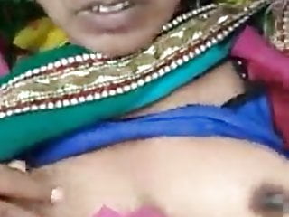 Desi Village cheating aunty outdoor sex