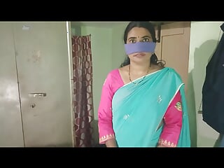 Beautyful aunty loves cum in the mouth eat the creampie