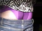 Sissy girl shakes her booty for the cam