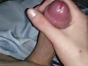 Shaven 9 inch wank orgasm