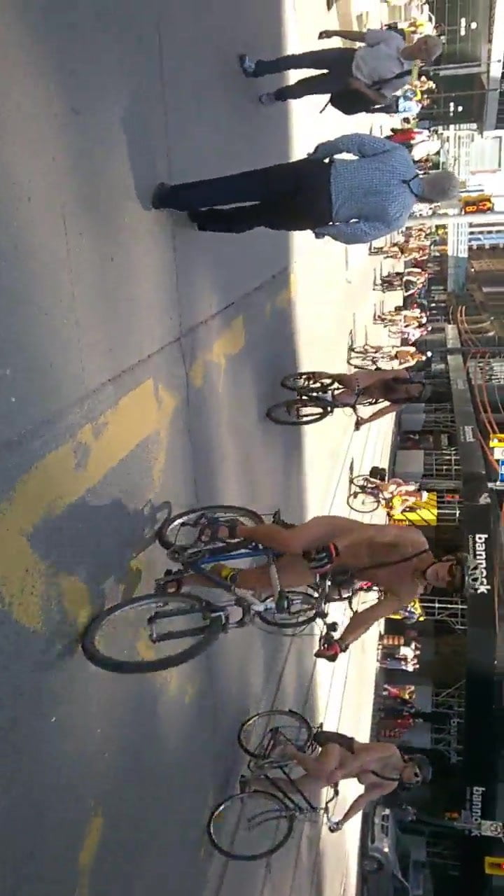 720px x 1280px - Public bike ride naked cock - HD Videos, Bike Gay, Gay Cock ...