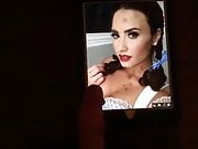 Demi Lovato cum tribute