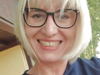  video: Task: undressing at public street