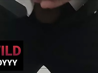 Masturbate at toilet 