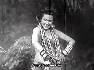 Vintage Cuties Channel, Exotic, Arab, Smiling
