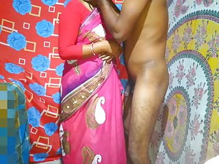 Xxx Sariwali - Watch Sari Wali Bhabhi Ki Chodai XXX Videos, Mobile Sari Wali Bhabhi Ki  Chodai XXX Tubes