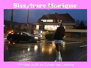 TV Nutte Monique - out on the street again, showing myself in public