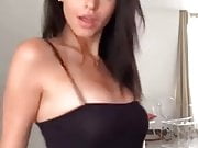 lea elui tik tok bouncing boobs braless 