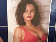 Cum on Selena Gomez