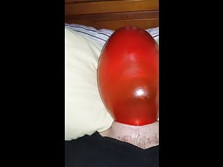 Breathplay latex balloon head